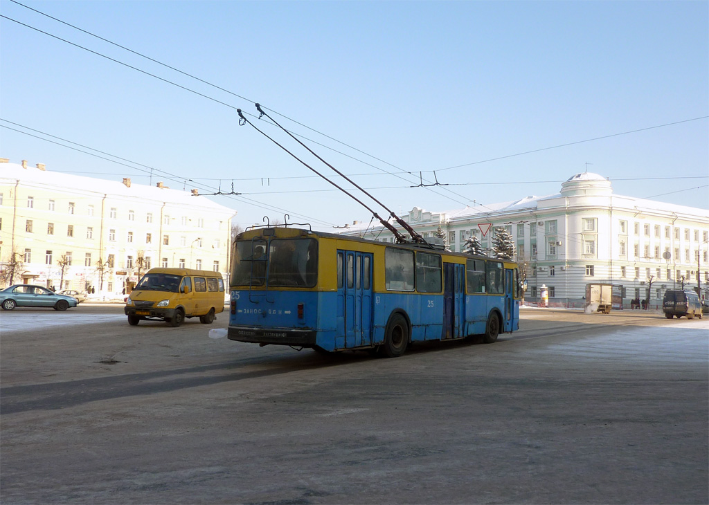 Тверь, ЗиУ-682В № 25