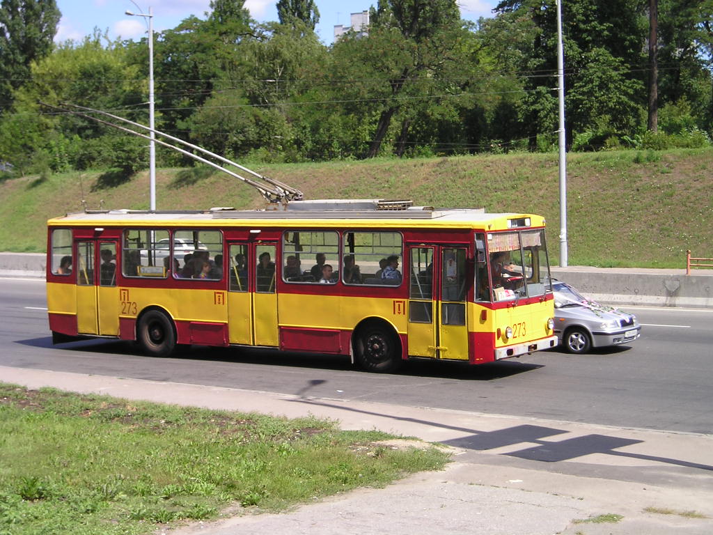 კიევი, Škoda 14Tr02 № 273