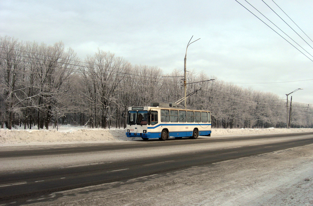 Кривой Рог, ЮМЗ Т2 мод. 7 № 666
