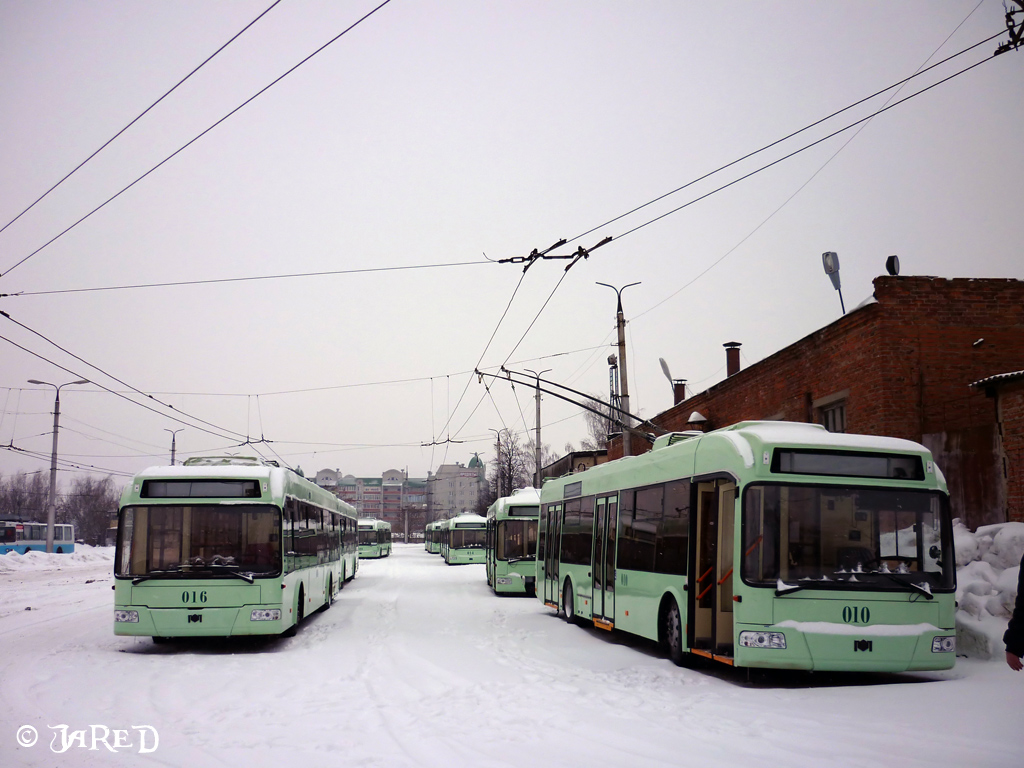 Курск, БКМ 321 № 010; Курск, БКМ 321 № 016; Курск — Троллейбусное Депо