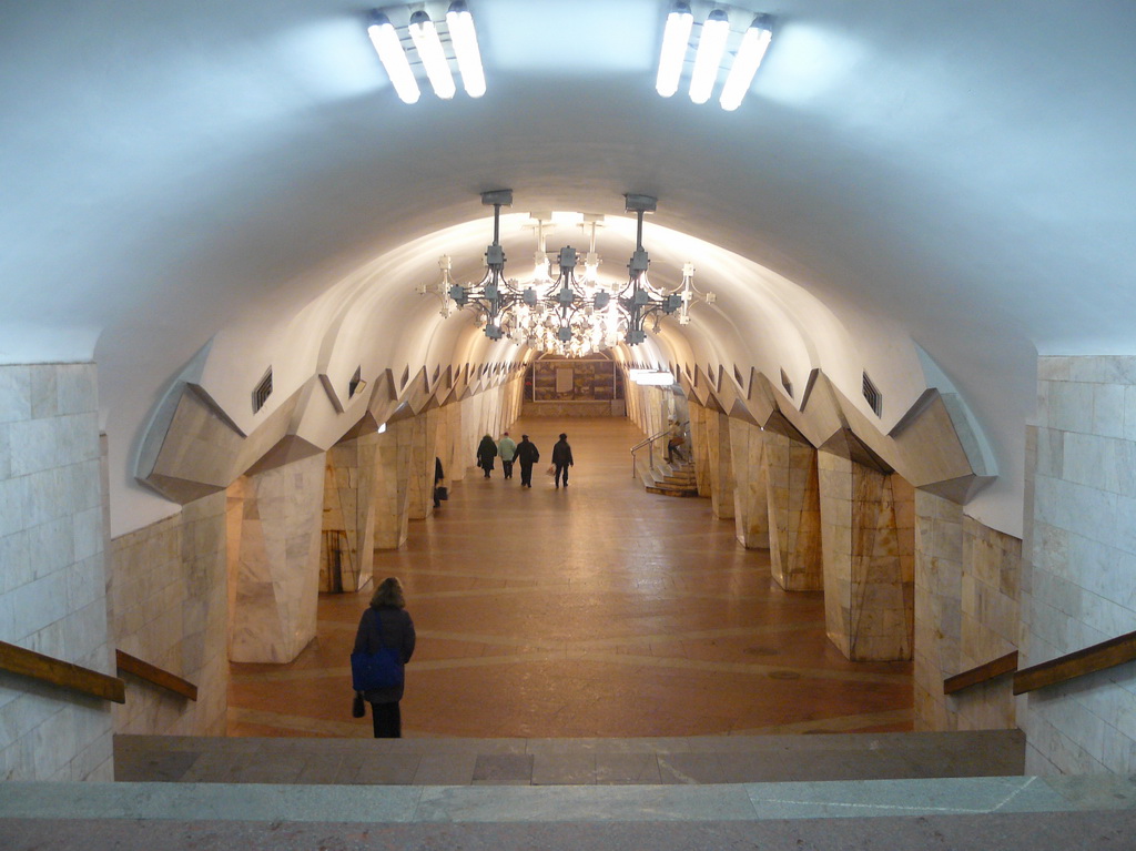 Харьков — Метрополитен — Салтовская линия