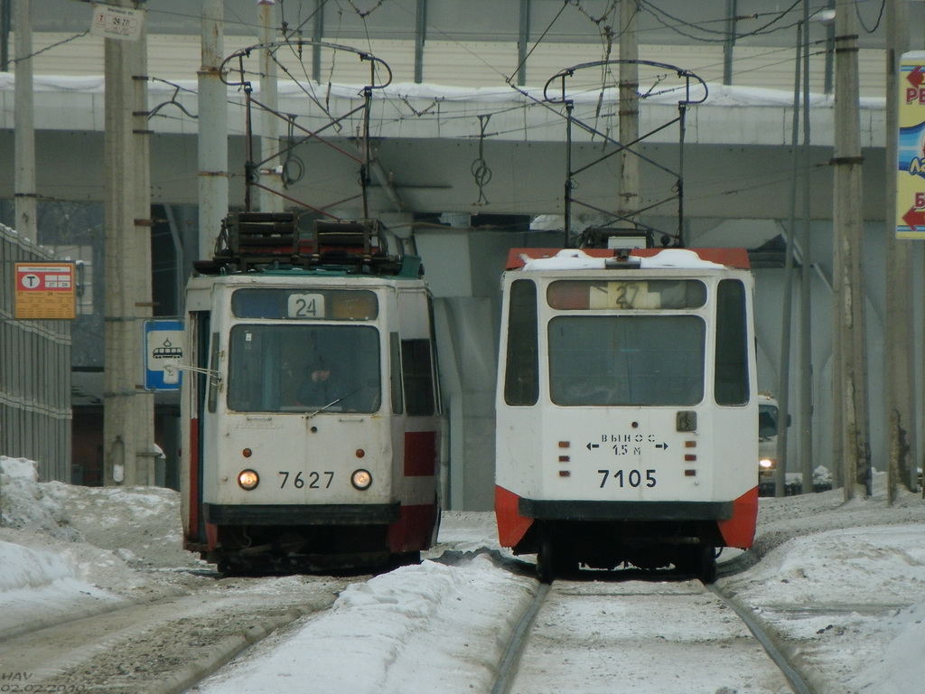 Санкт-Петербург, ЛМ-68М № 7627; Санкт-Петербург, 71-147К (ЛВС-97К) № 7105
