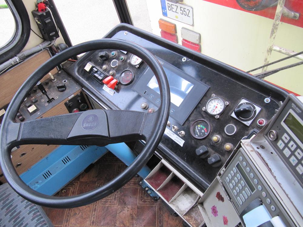 Каунас, Škoda 14Tr13/6 № 348