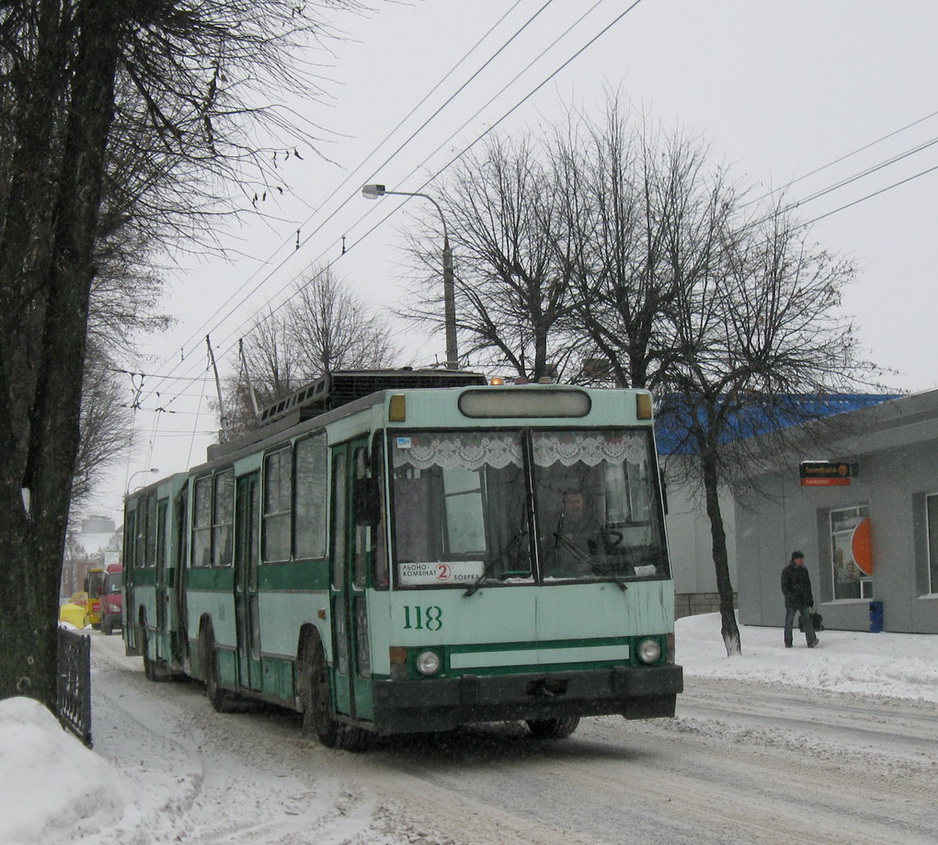 Ровно, ЮМЗ Т1 № 118