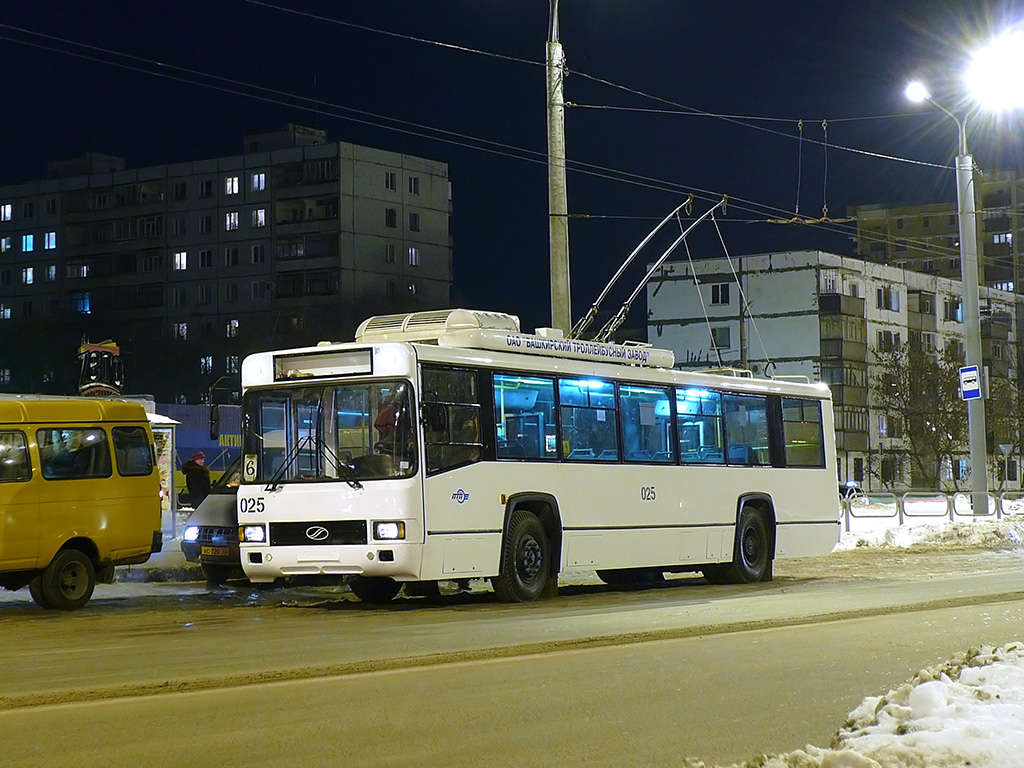 Novokujbyshevsk, BTZ-52764R # 025