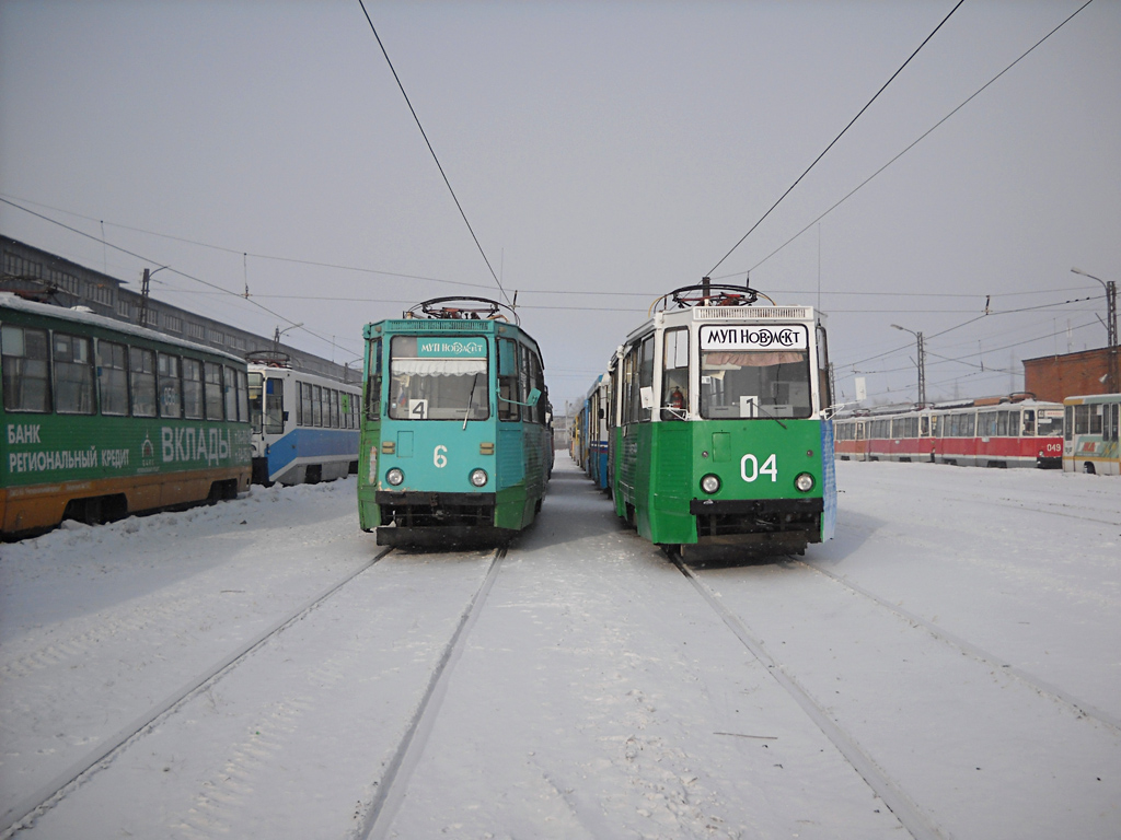 Novotroick, 71-605 (KTM-5M3) č. 6; Novotroick, 71-605 (KTM-5M3) č. 04