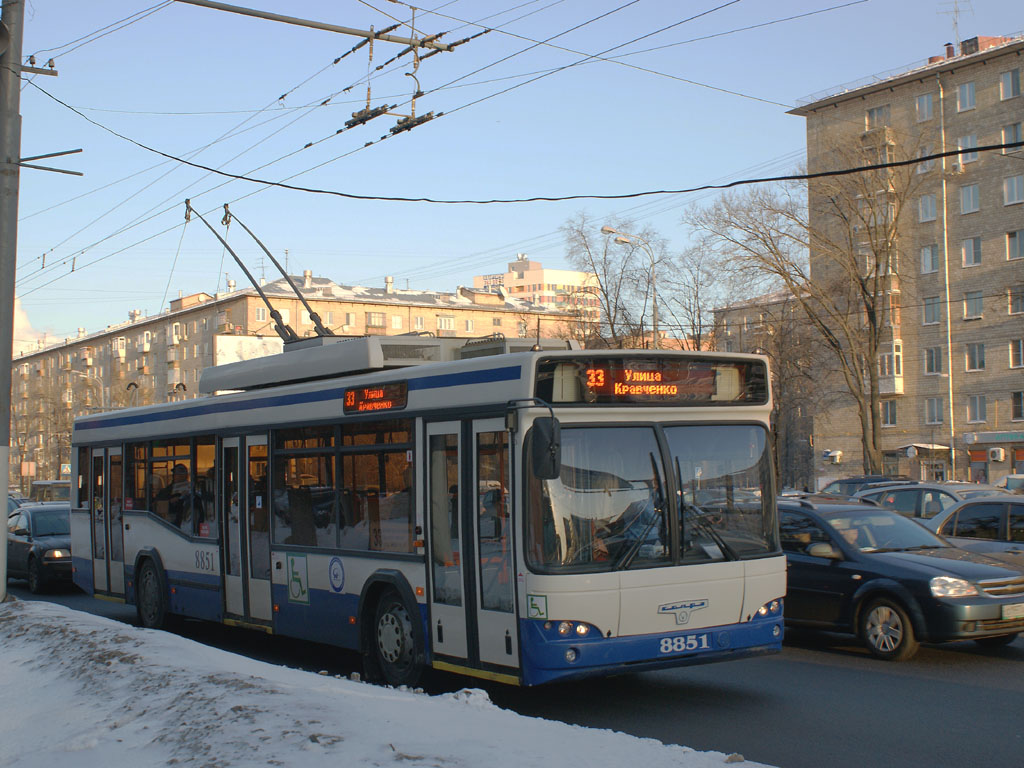 Москва, СВАРЗ-МАЗ-6235.00 № 8851