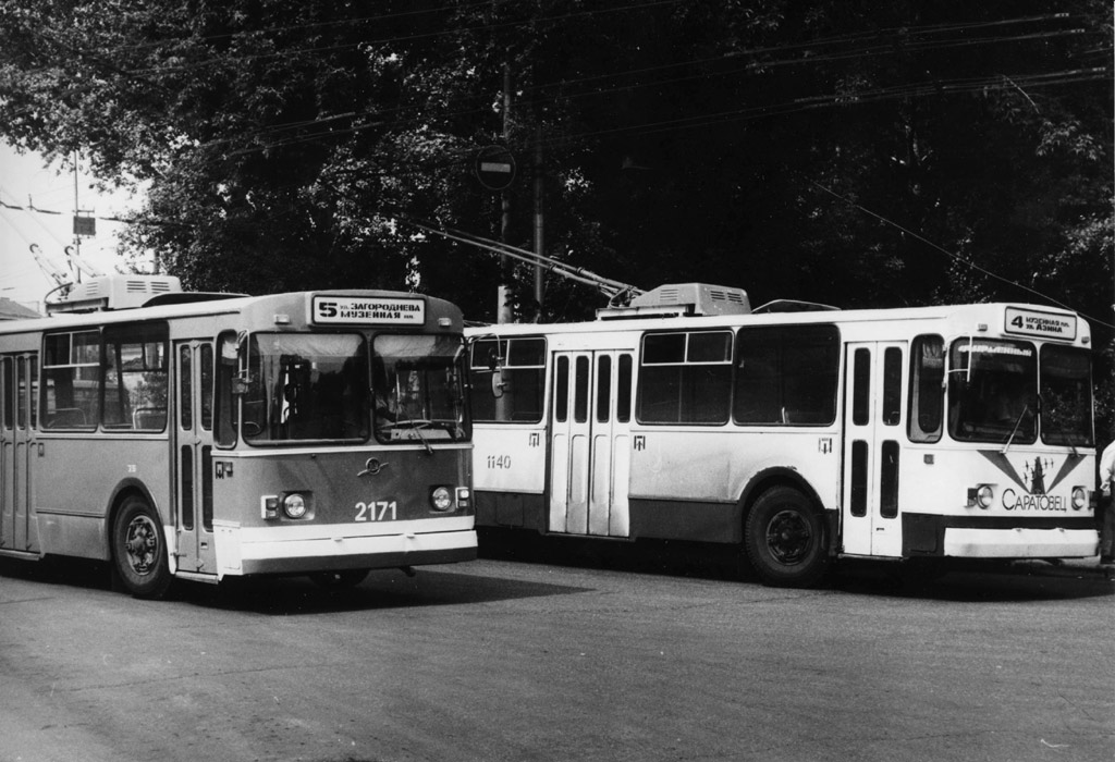 Саратов, ЗиУ-682В [В00] № 2171; Саратов, ЗиУ-682В [В00] № 1140; Саратов — Исторические фотографии