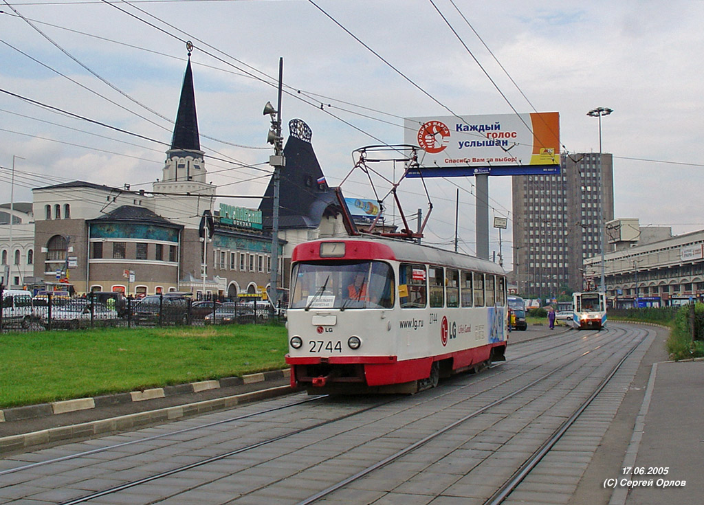 Москва, Tatra T3SU № 2744