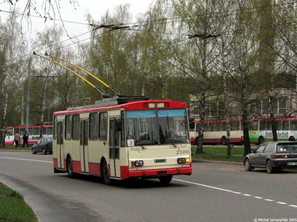 Вильнюс, Škoda 14Tr02/6 № 2500