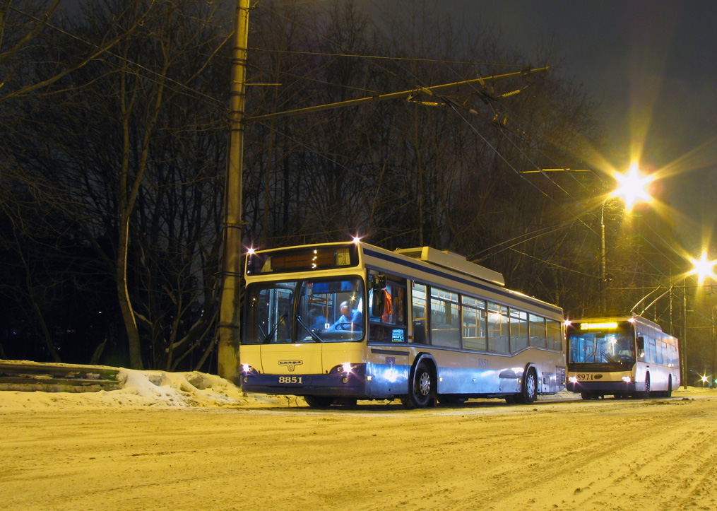 Moskva, SVARZ-MAZ-6235.00 č. 8851