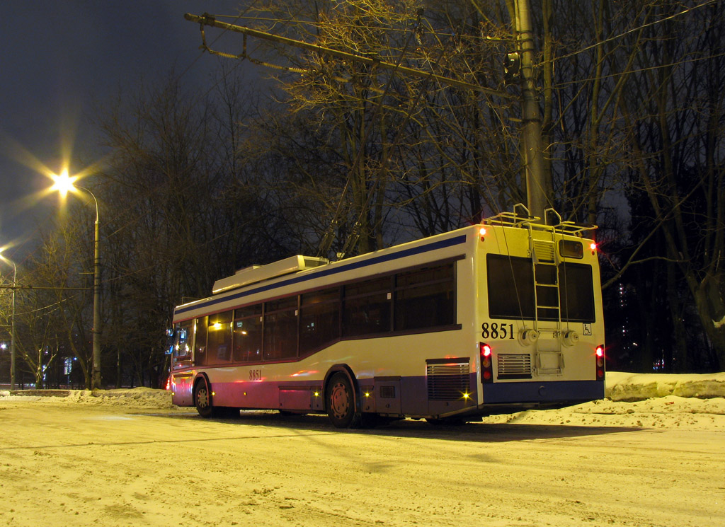Москва, СВАРЗ-МАЗ-6235.00 № 8851