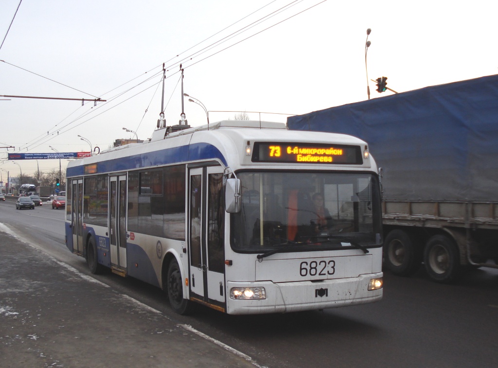 Москва, БКМ 321 № 6823