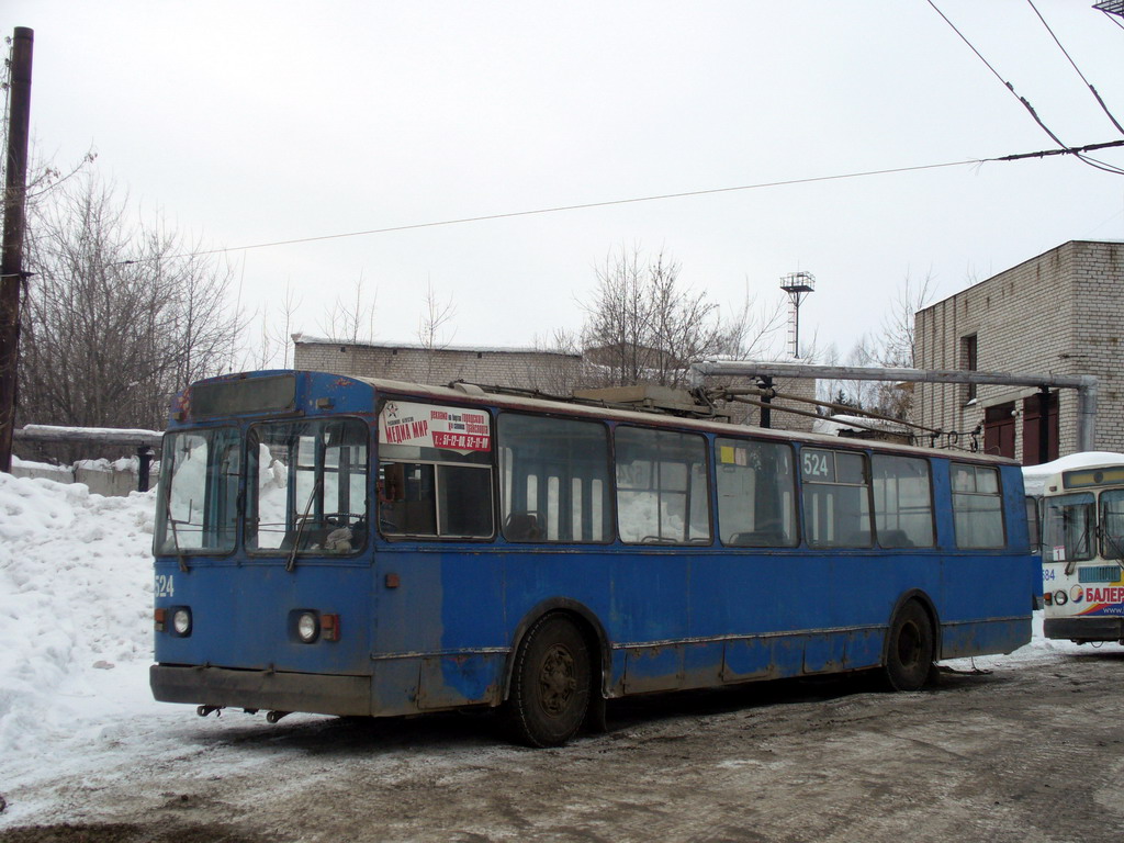 Киров, ЗиУ-682Г [Г00] № 524