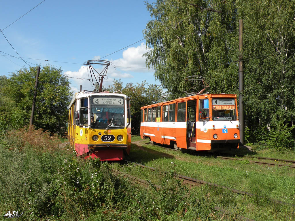 Омск, 71-608КМ № 52; Омск, 71-605А № 4
