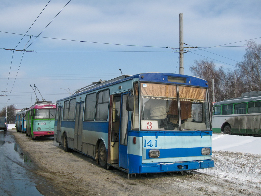 Ровно, Škoda 14Tr01 № 141