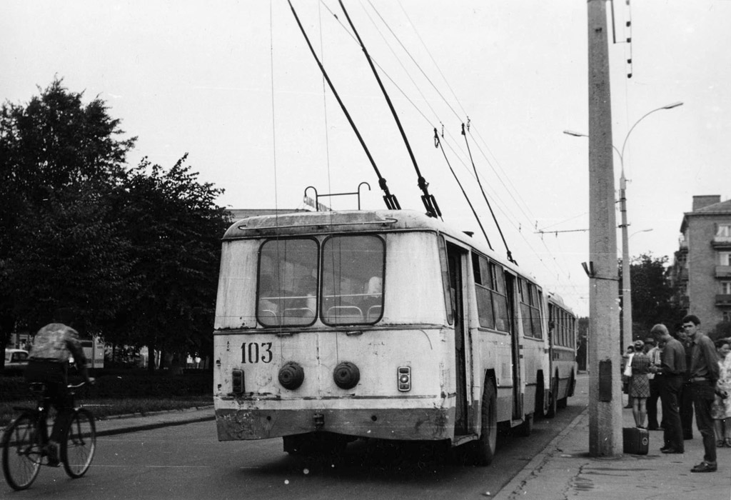 Tšerkassõ, Kiev-6 № 103; Tšerkassõ — Historical photos