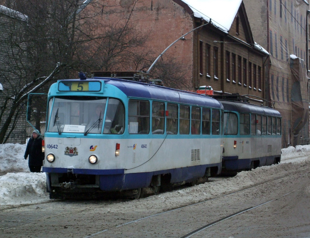 Riga, Tatra T3A — 40642