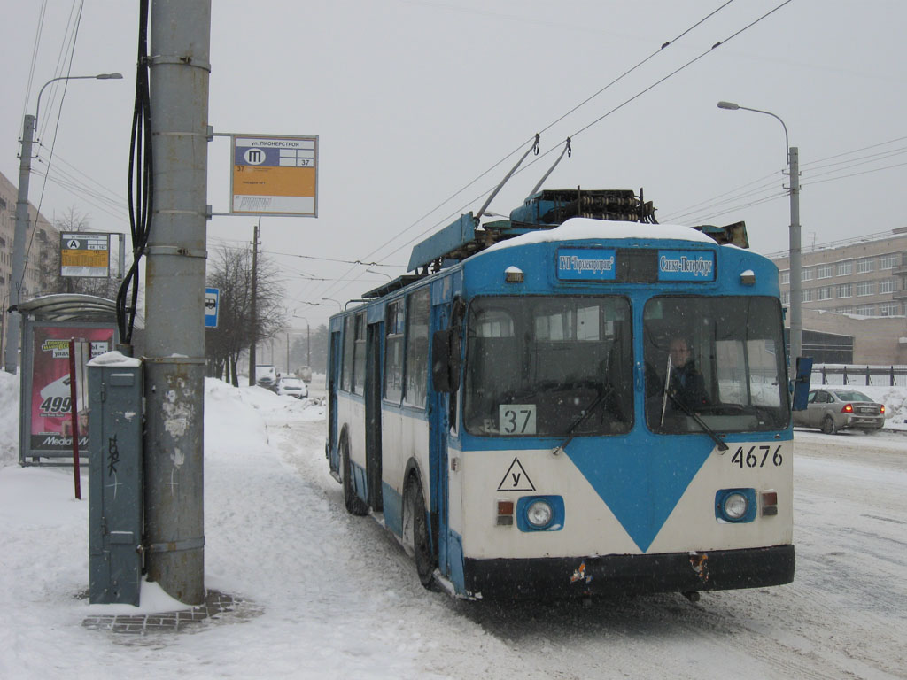 Санкт-Петербург, ЗиУ-682В [В00] № 4676