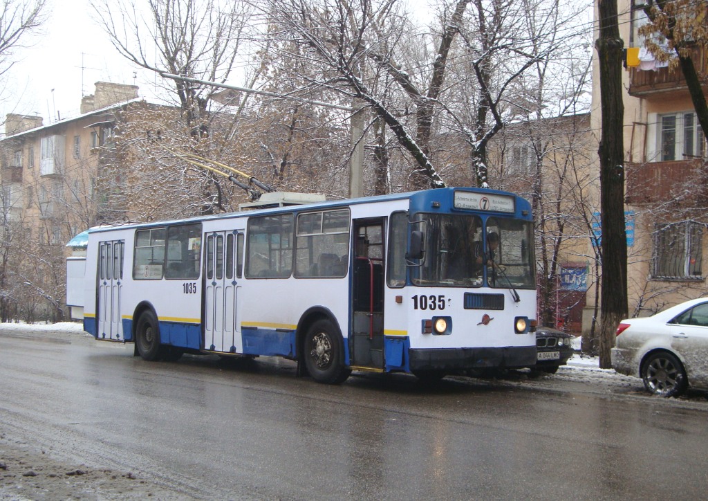 Алматы, ЗиУ-682Г-016  [Г0М] № 1035