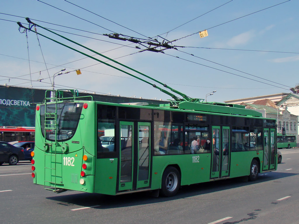 Казань, ВМЗ-5298.01 «Авангард» № 1182