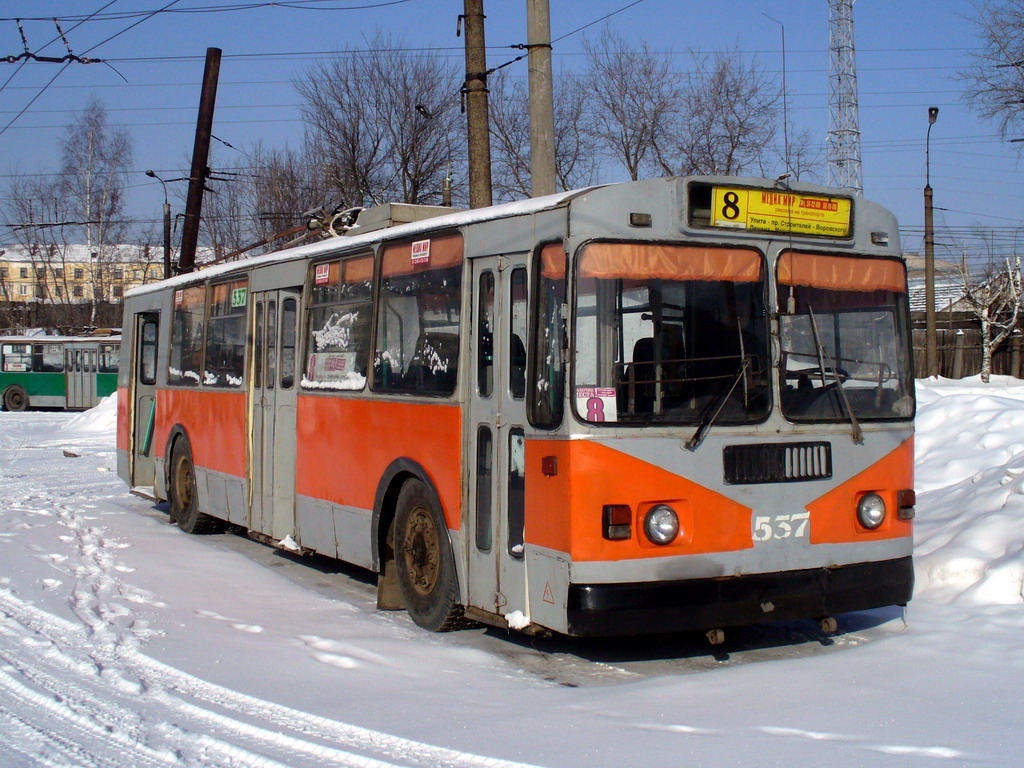 Kirov, ZiU-682G [G00] Nr. 537