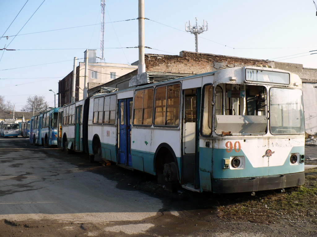 Таганрог, ЗиУ-683В01 № 90