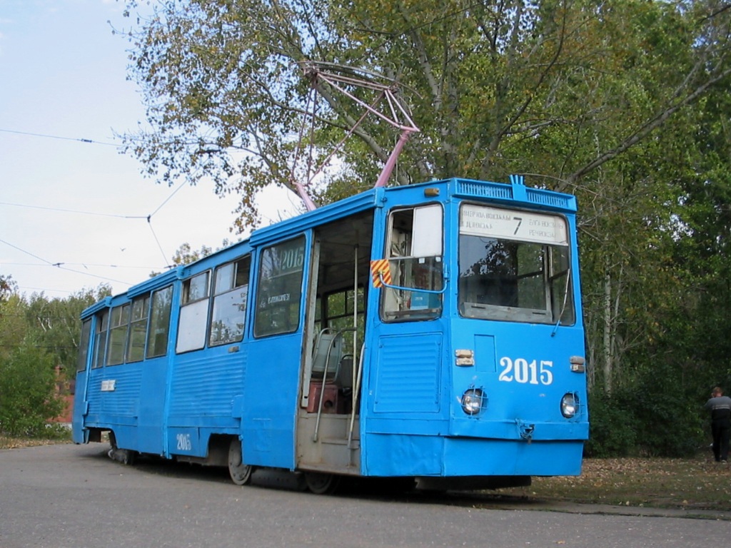 Kazan, 71-605 (KTM-5M3) № 2015