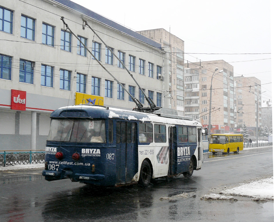 羅夫諾, Škoda 9TrH27 # 087