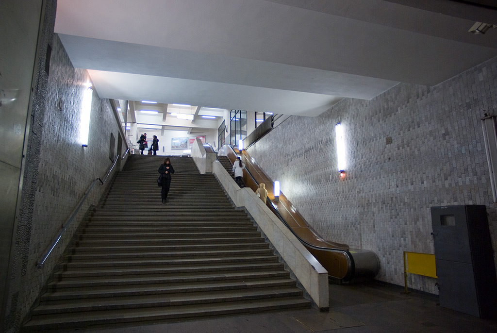 Москва — Метрополитен — [2] Замоскворецкая линия; Москва — Метрополитен — [11А] Каховская линия