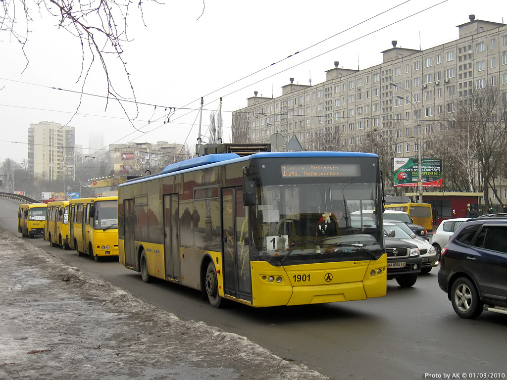 Kijev, LAZ E183D1 — 1901
