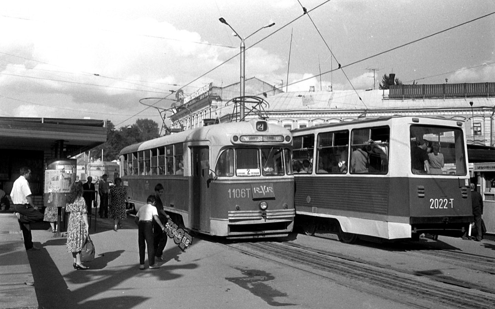 Казань, РВЗ-6М2 № 1106; Казань, 71-605А № 2022