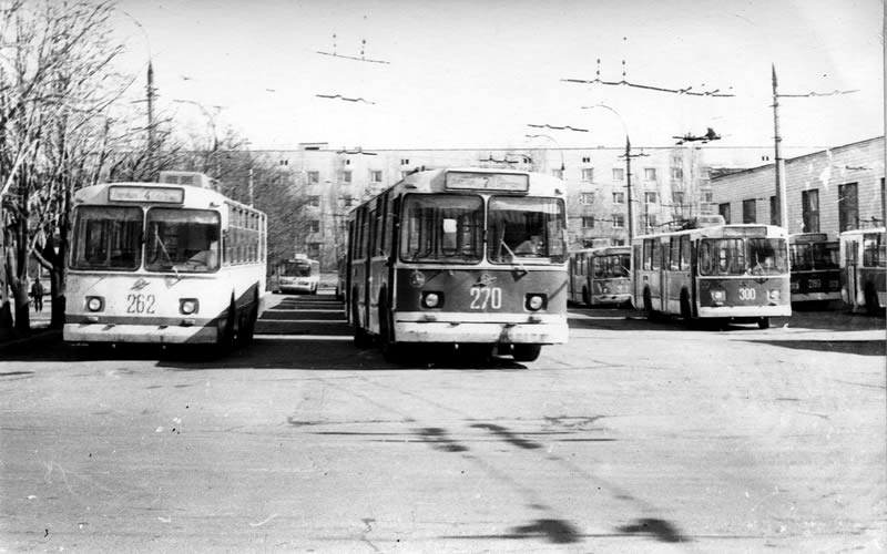 Kherson, ZiU-682V # 262; Kherson, ZiU-682V # 270; Kherson, ZiU-682V # 300; Kherson — Historical photos