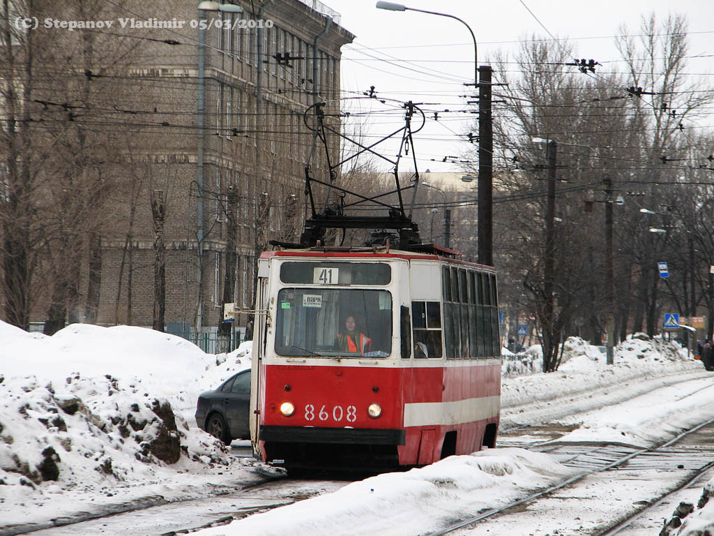 Санкт-Петербург, ЛМ-68М № 8608