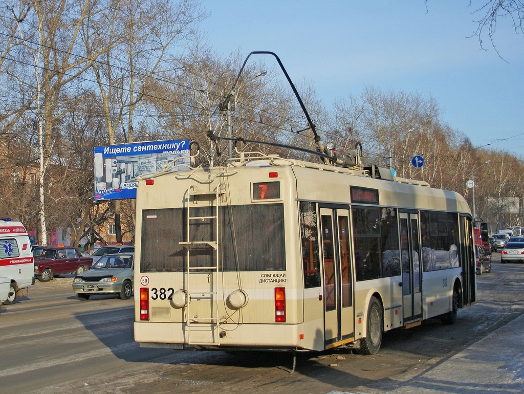 Томск, БКМ 321 № 382