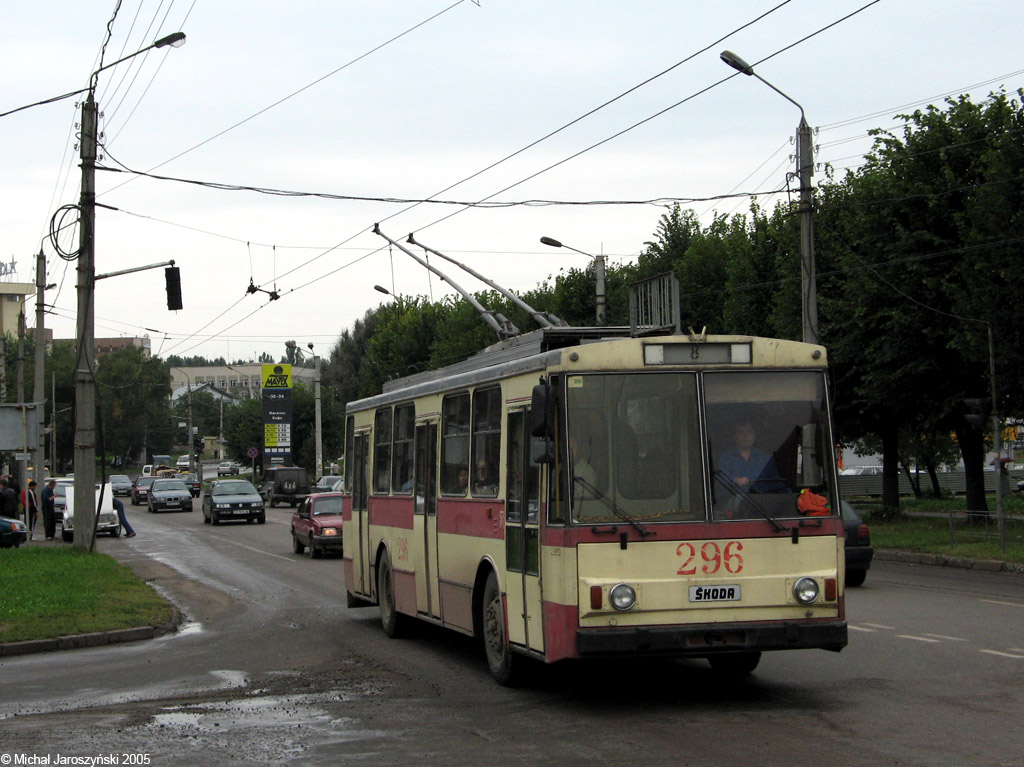 Черновцы, Škoda 14Tr89/6 № 296