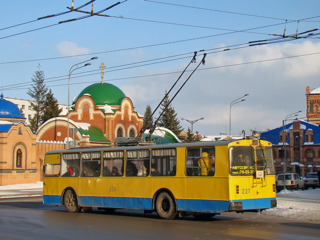 Yoshkar-Ola, ZiU-682V № 221
