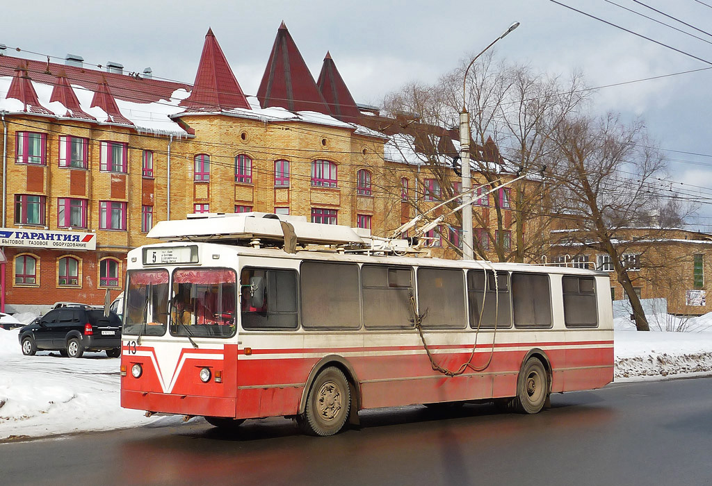 Великий Новгород, ЗиУ-682 КР Иваново № 13