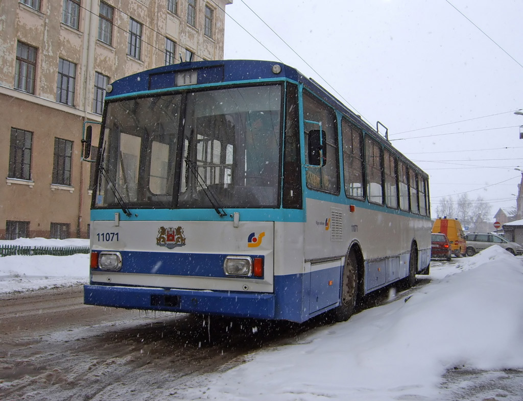 რიგა, Škoda 14Tr89/6 № 11071