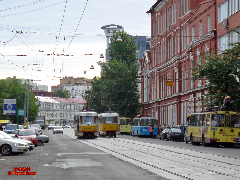 Москва, Tatra T3SU № 2858; Москва, ЗиУ-682Г-016  [Г0М] № 4483