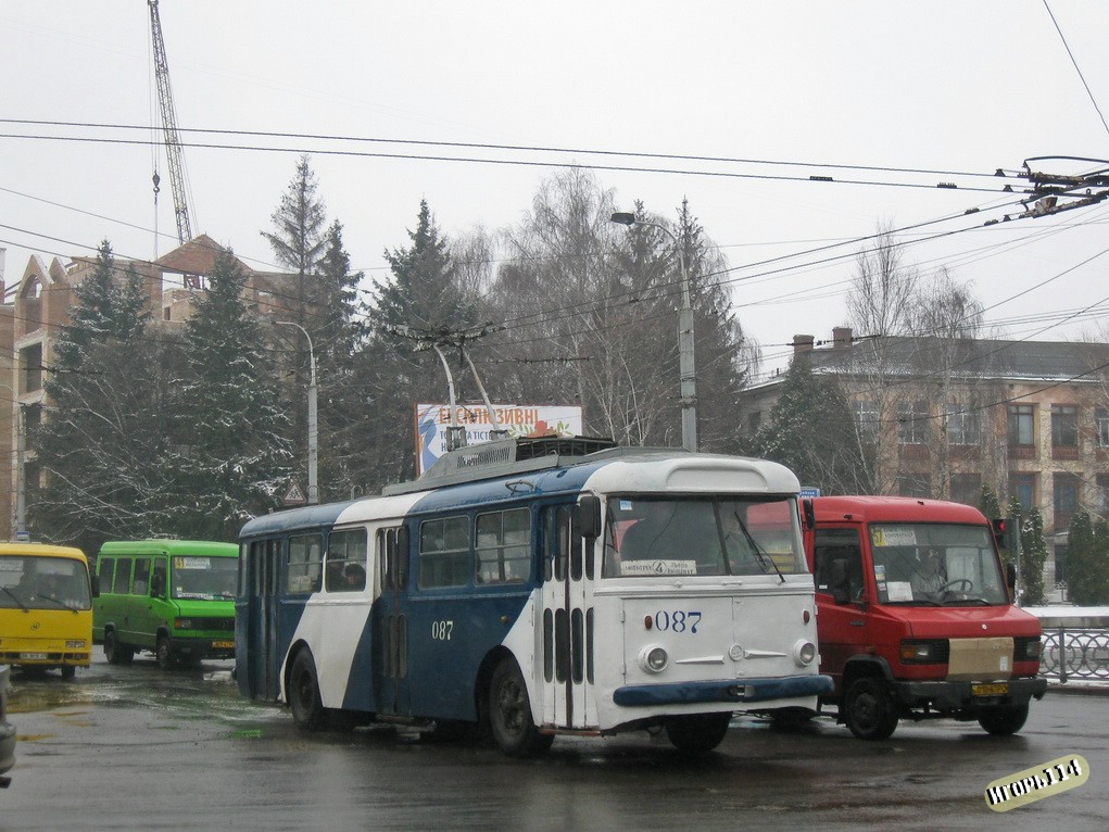 Рівне, Škoda 9TrH27 № 087