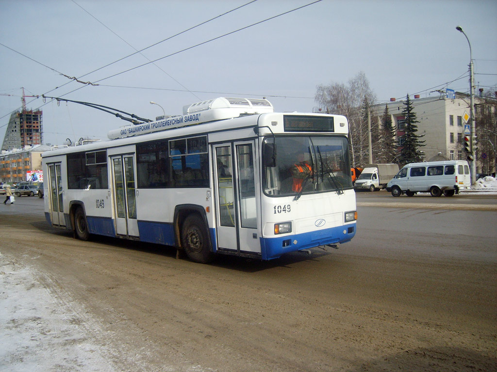 Уфа, БТЗ-52764Р № 1049