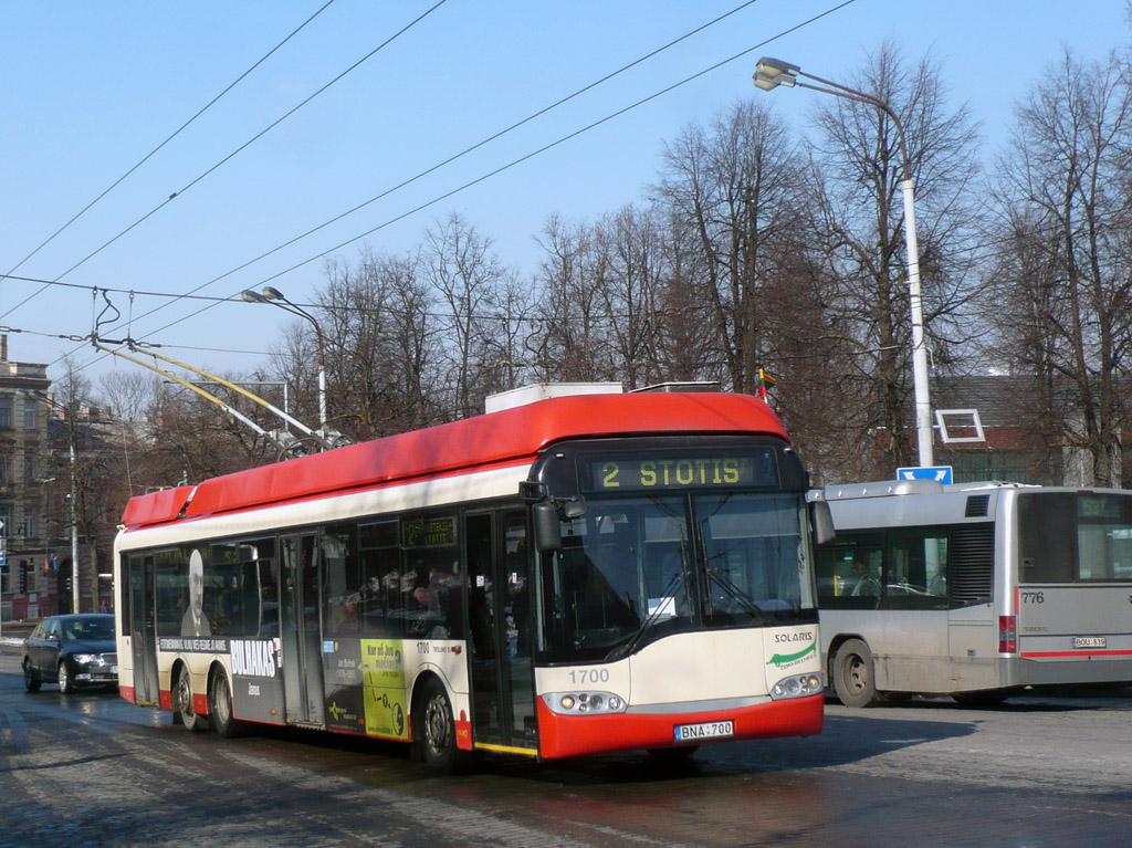 Вильнюс, Solaris Trollino II 15 AC № 1700