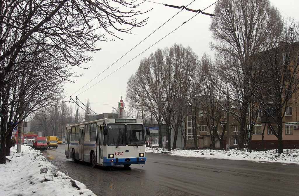 Кривой Рог, ЮМЗ Т2 мод. 7 № 654