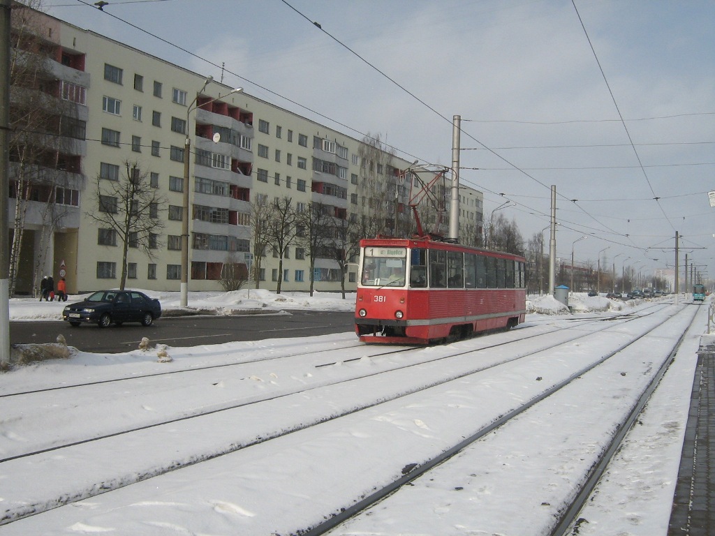 Vitebskas, 71-605 (KTM-5M3) nr. 381