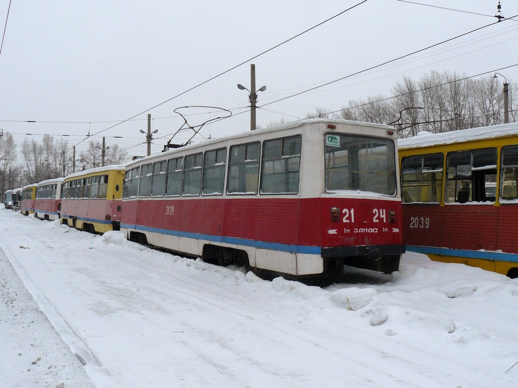 Novosibirsk, 71-605 (KTM-5M3) Nr. 2124