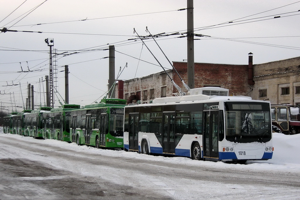 Тамбов, ВМЗ-5298.01 «Авангард» № 1018
