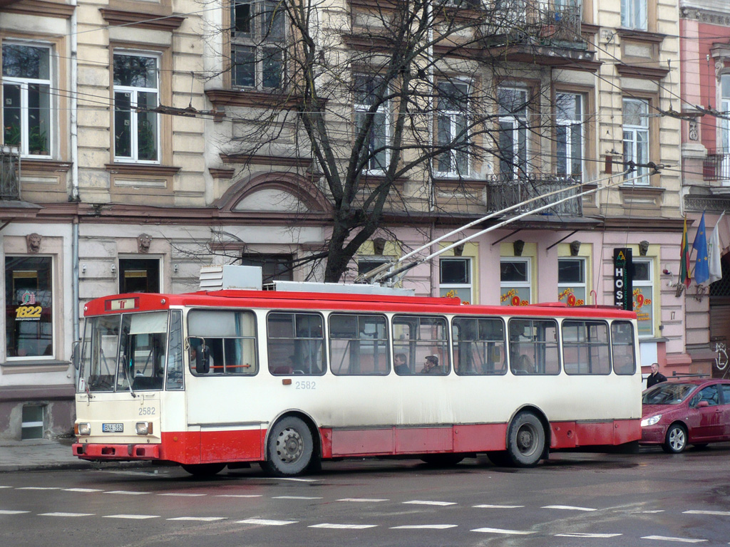 Вильнюс, Škoda 14Tr07 № 2582