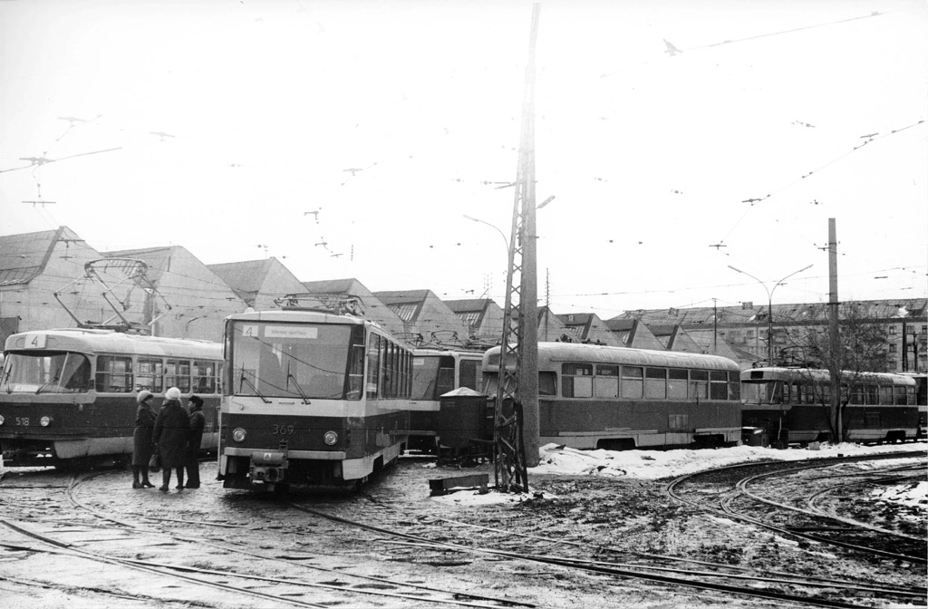 Екатеринбург, Tatra T3SU (двухдверная) № 518; Екатеринбург, Tatra T6B5SU № 369; Екатеринбург, Tatra T6B5SU № 370; Екатеринбург, Tatra T2SU № 359; Екатеринбург, Tatra T3SU (двухдверная) № 458 Екатеринбург, Tatra T3SU (двухдверная) № 518; Екатеринбург, Tatra T6B5SU № 369; Екатеринбург, Tatra T6B5SU № 370; Екатеринбург, Tatra T2SU № 359; Екатеринбург, Tatra T3SU (двухдверная) № 458