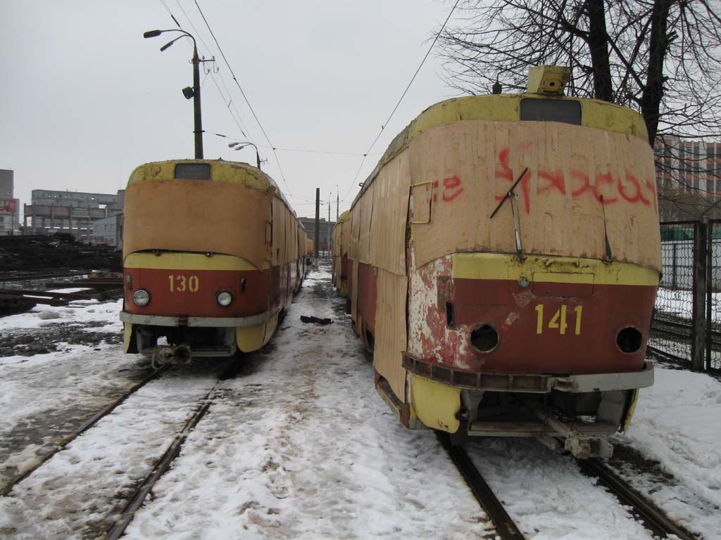 Vinnytsia, Tatra T4SU nr. 141; Vinnytsia, Tatra T4SU nr. 130